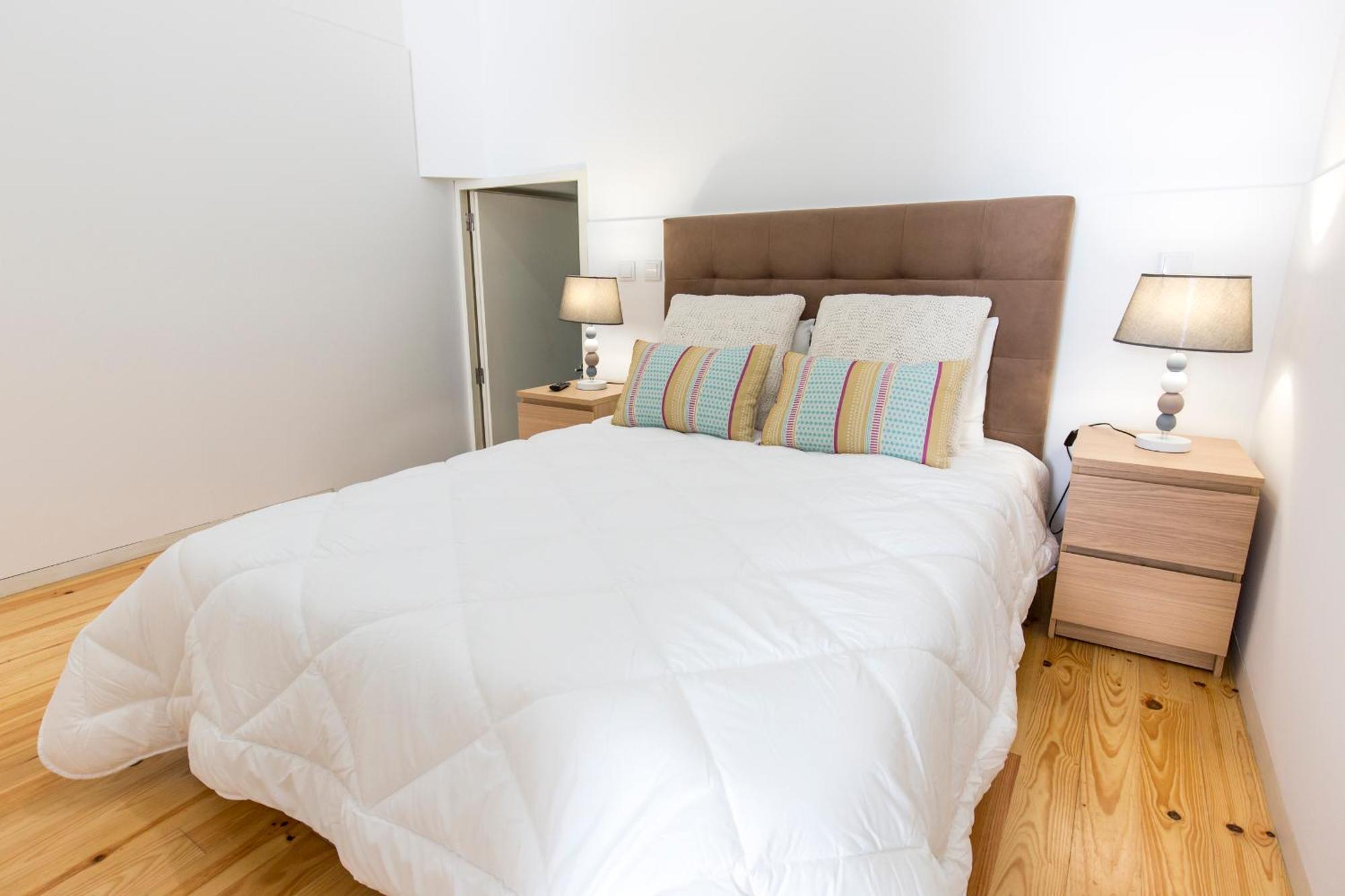 Downtown Porto Bonfim Studio Apt ภายนอก รูปภาพ